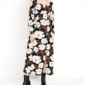 Old Navy Black Floral Long Sleeve Dress
